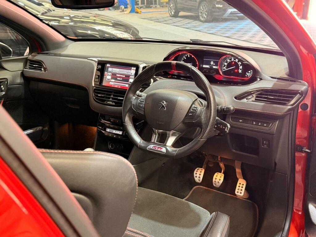 Peugeot 208 1.6 Thp Gti By Peugeot Sport Euro 6 Ss Orange #3