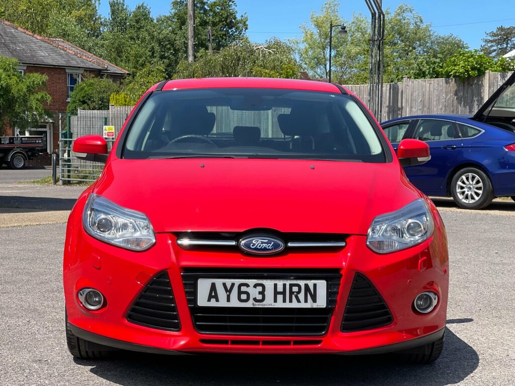 Ford Focus 1.6 Tdci Titanium X Euro 5 Ss Red #2
