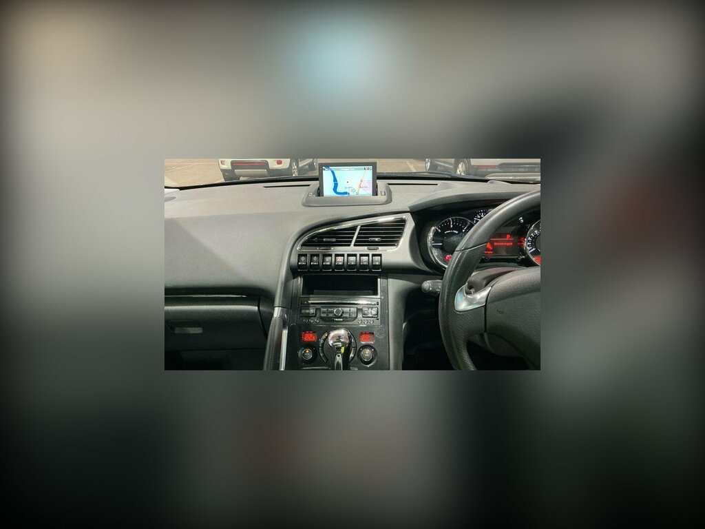 Peugeot 3008 E-hdi Active Grey #7