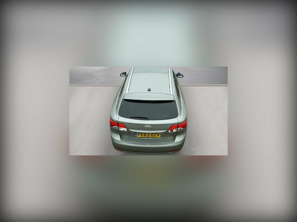 Toyota Avensis 1.8 V-matic Icon Plus Tourer Euro 5 Grey #2