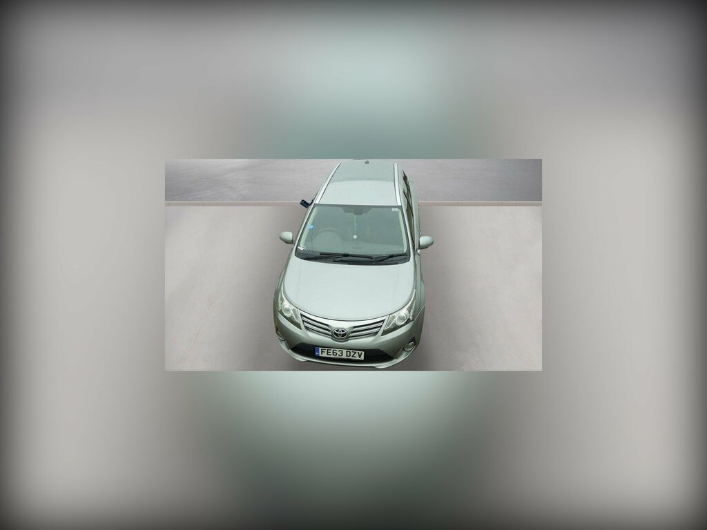 Toyota Avensis 1.8 V-matic Icon Plus Tourer Euro 5 Grey
