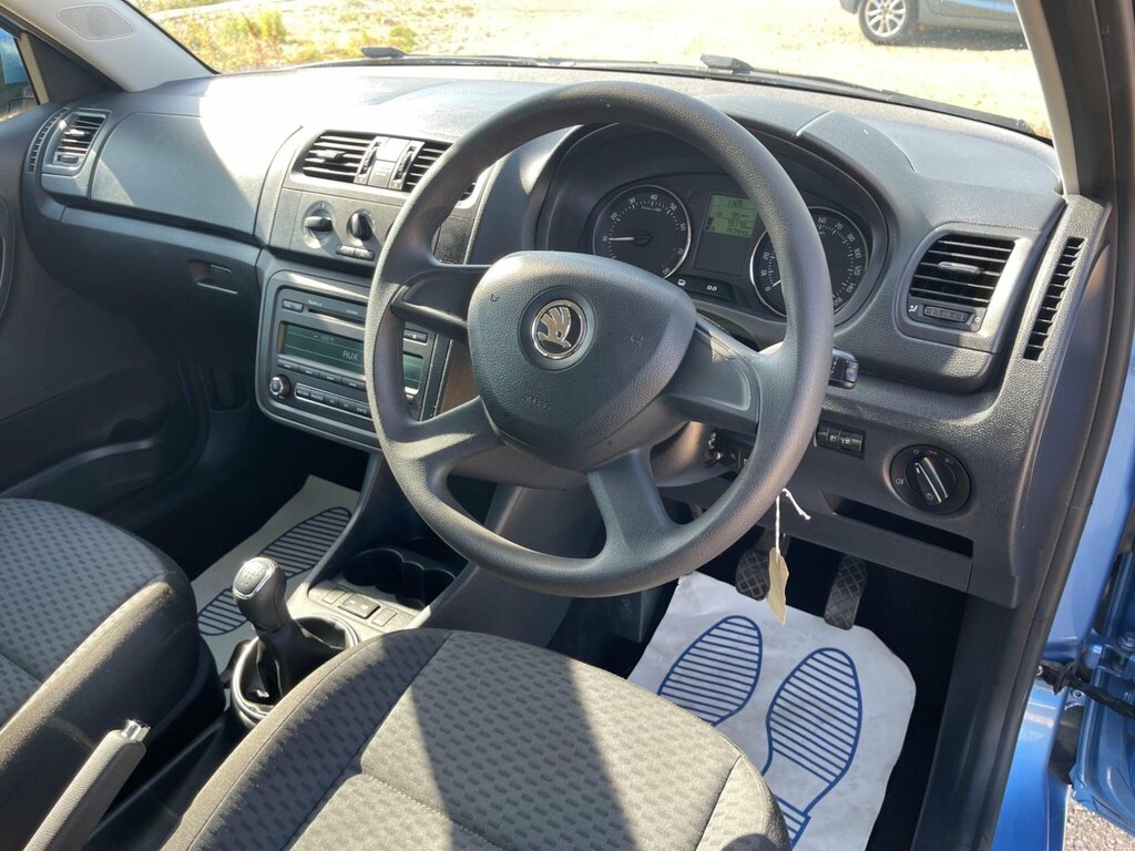 Skoda Fabia 1.6 Tdi Monte Carlo Tech Euro 5 Red #12
