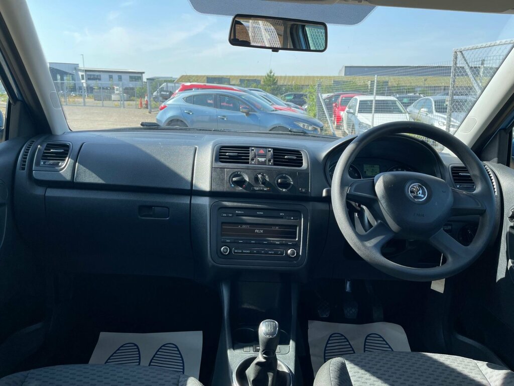Skoda Fabia 1.6 Tdi Monte Carlo Tech Euro 5 Red #10