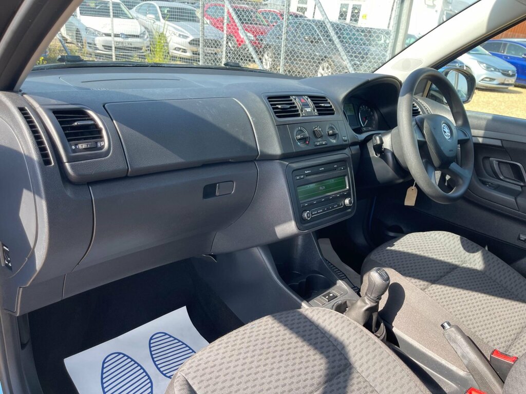 Skoda Fabia 1.6 Tdi Monte Carlo Tech Euro 5 Red #9
