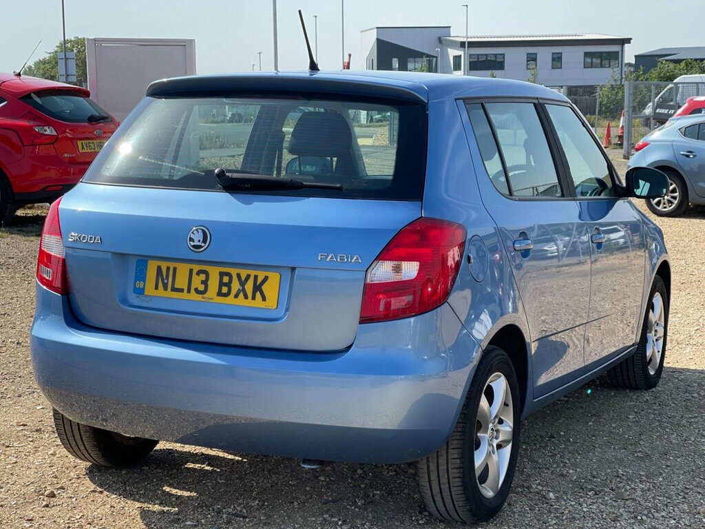 Skoda Fabia 1.6 Tdi Monte Carlo Tech Euro 5 Red #8