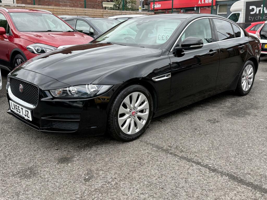 Jaguar XE Xe R-sport D White #6
