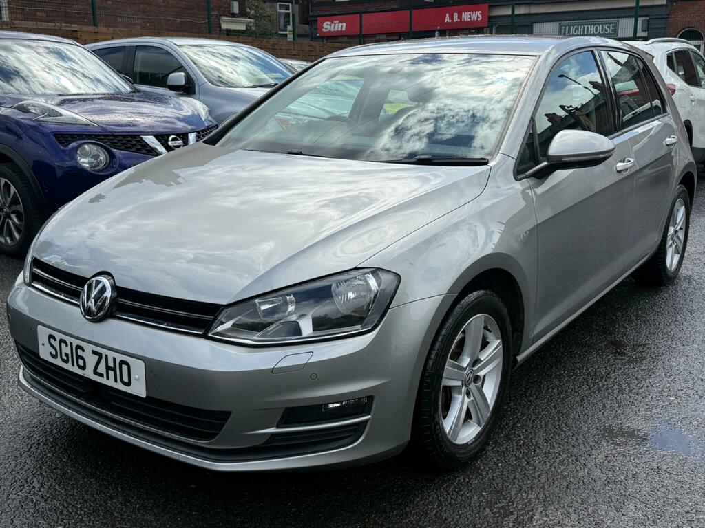 Volkswagen Golf Match Edition Silver #2