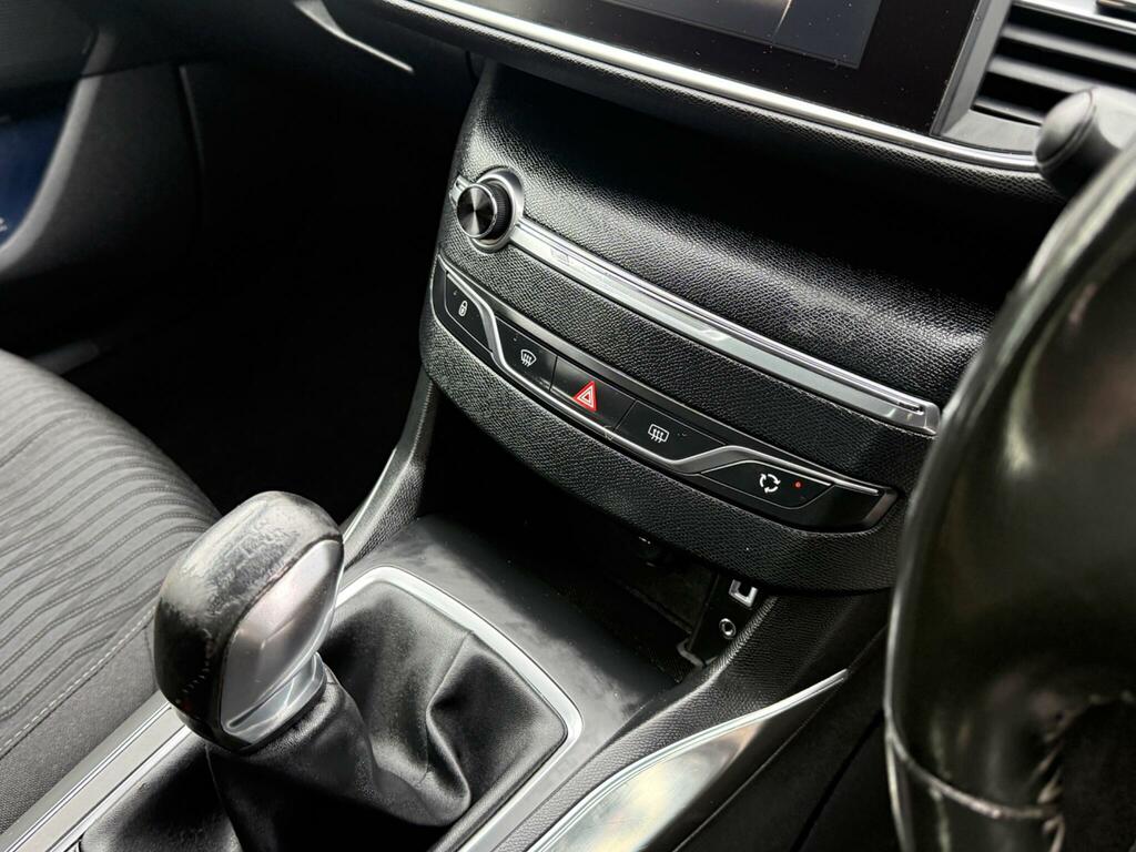 Peugeot 308 1.6 E-hdi Active Hatchback Grey #22