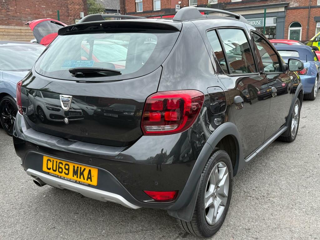 Dacia Sandero Stepway Comfort Black #3