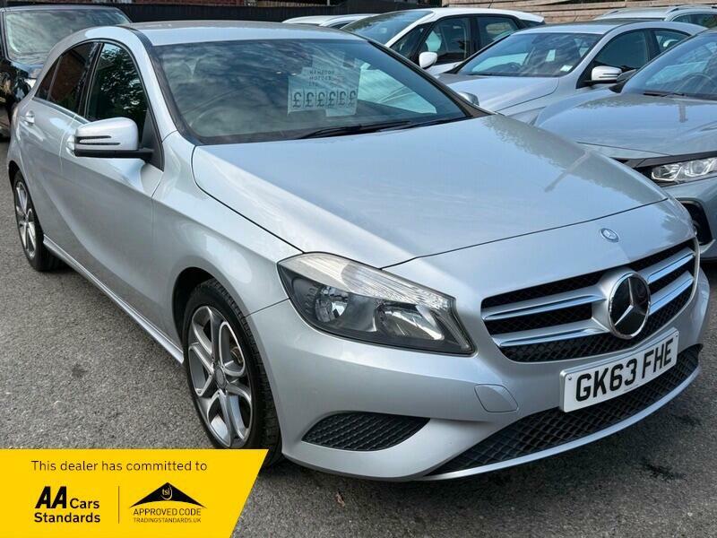 Mercedes-Benz A Class Hatchback 1.6 A180 Blueefficiency Se 7G-dct Euro 6 Silver #1