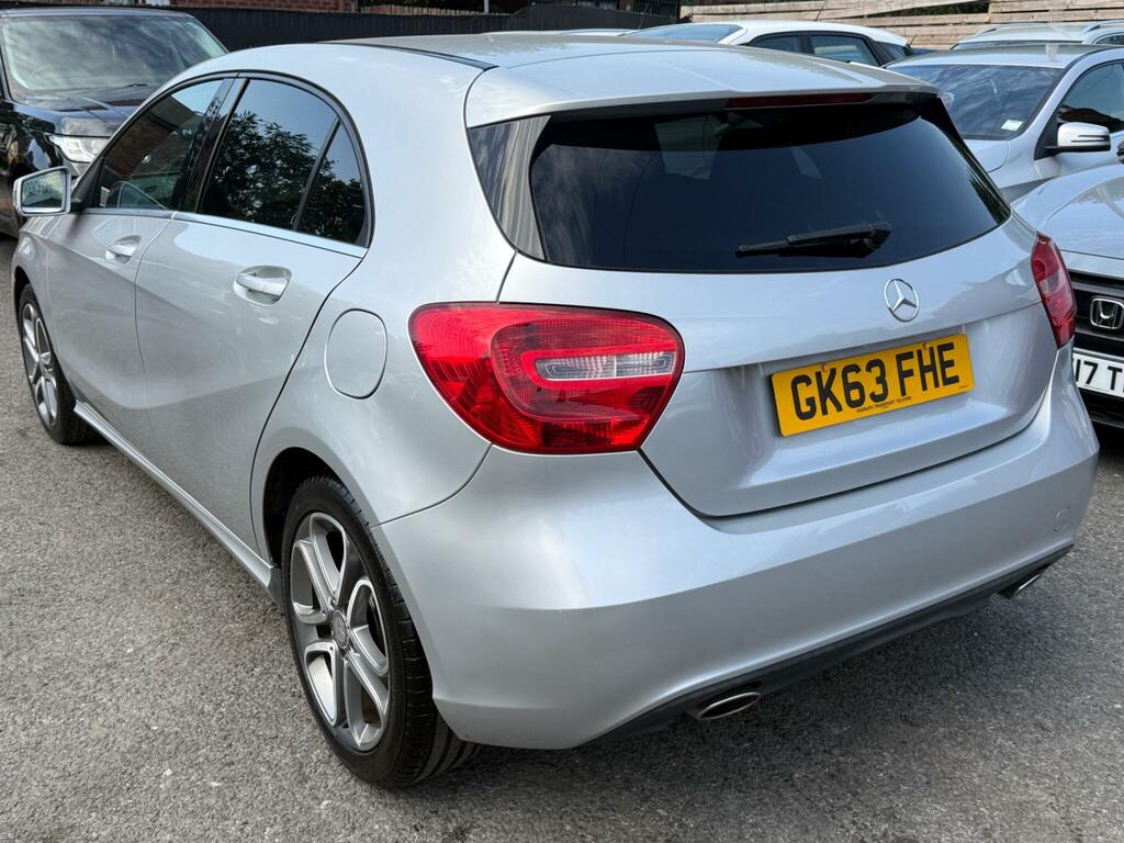 Mercedes-Benz A Class Hatchback 1.6 A180 Blueefficiency Se 7G-dct Euro 6 Silver #4