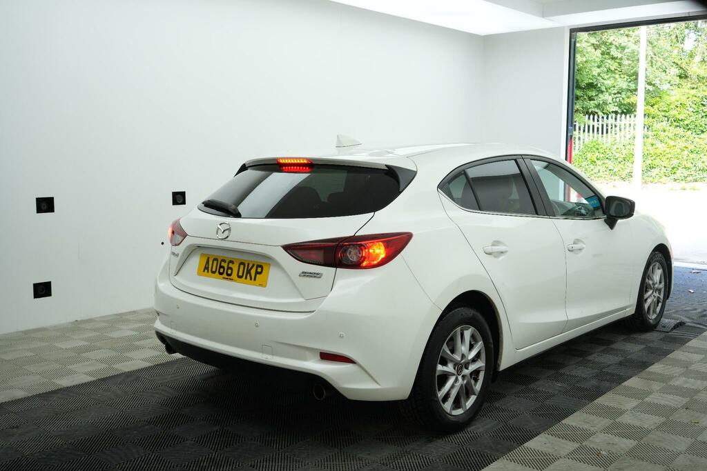 Mazda 3 Se-l Nav White #3