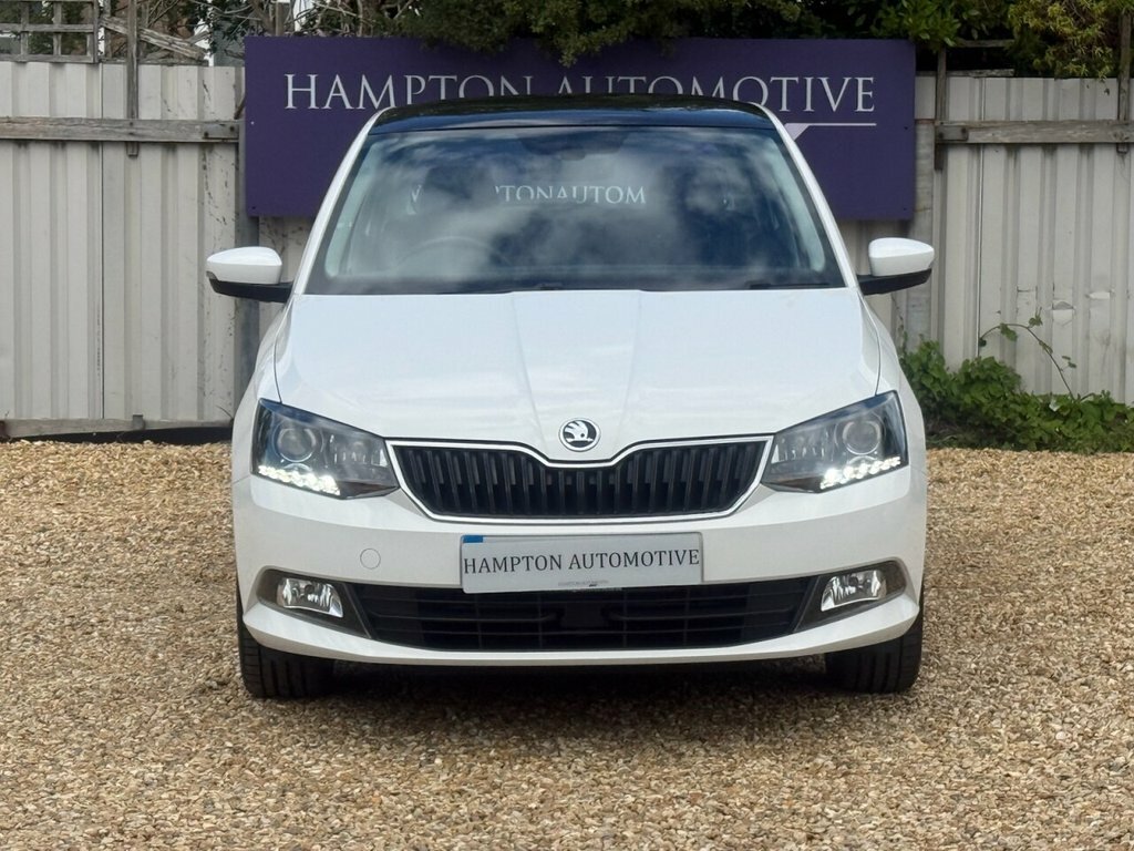Skoda Fabia 1.2L Se L White #2