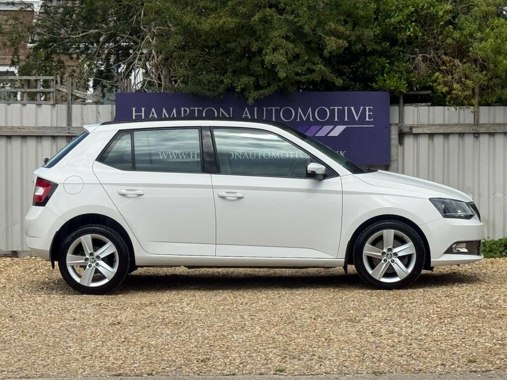 Skoda Fabia 1.2L Se L White #4