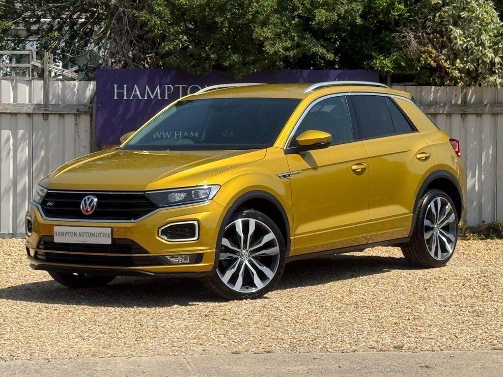 Volkswagen T-Roc 1.5L R-line Yellow