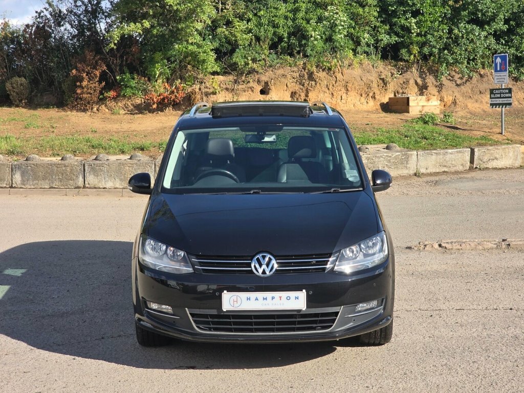 Volkswagen Sharan Mpv Black #4