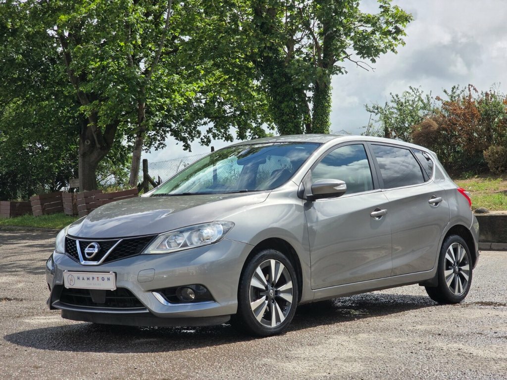 Nissan Pulsar Hatchback Grey #5