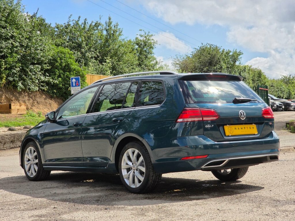 Volkswagen Golf Estate VO67AOC Green #6