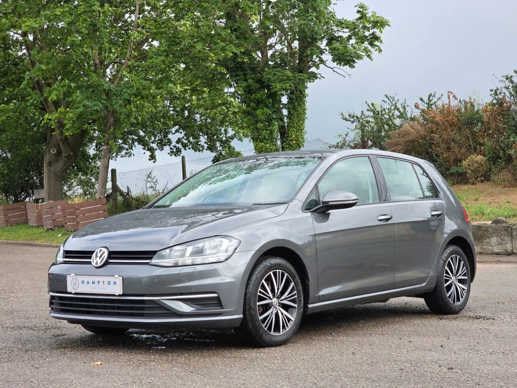 Volkswagen Golf Hatchback NL18USY Grey #5