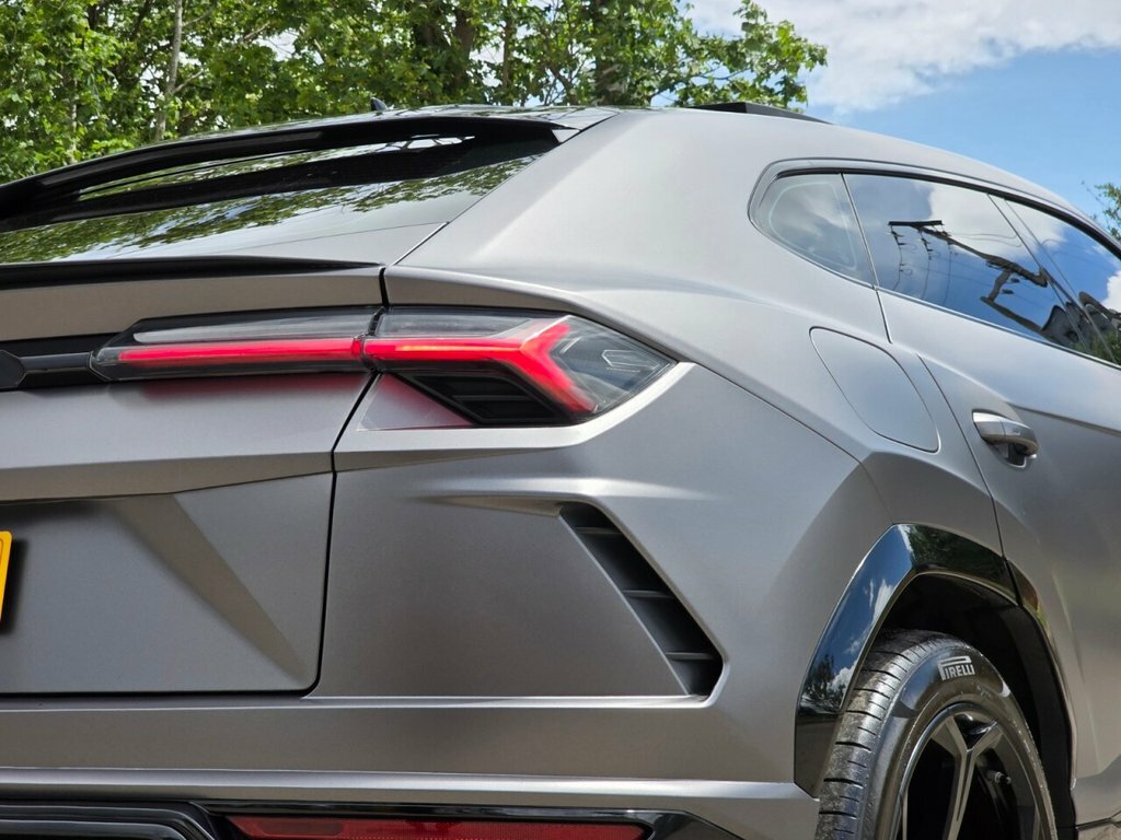 Lamborghini Urus Urus V8 Grey #60