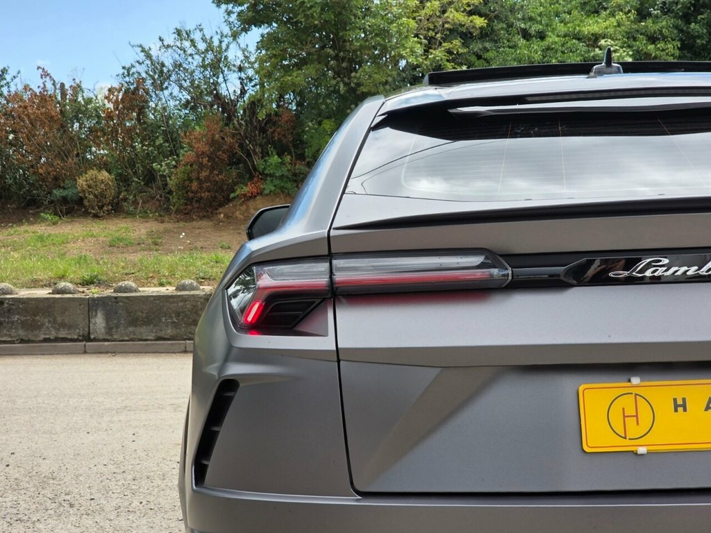 Lamborghini Urus Urus V8 Grey #58