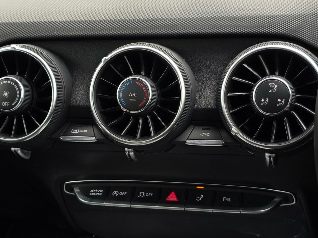 Audi TTS S Black Edition Grey #24