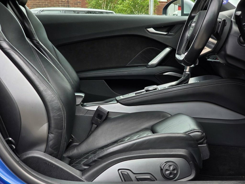 Audi TTS S Black Edition Grey #16