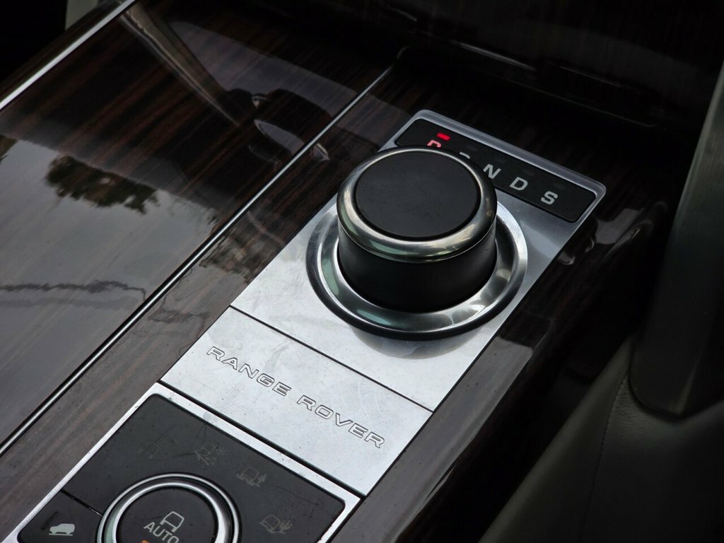 Land Rover Range Rover Suv Black #30