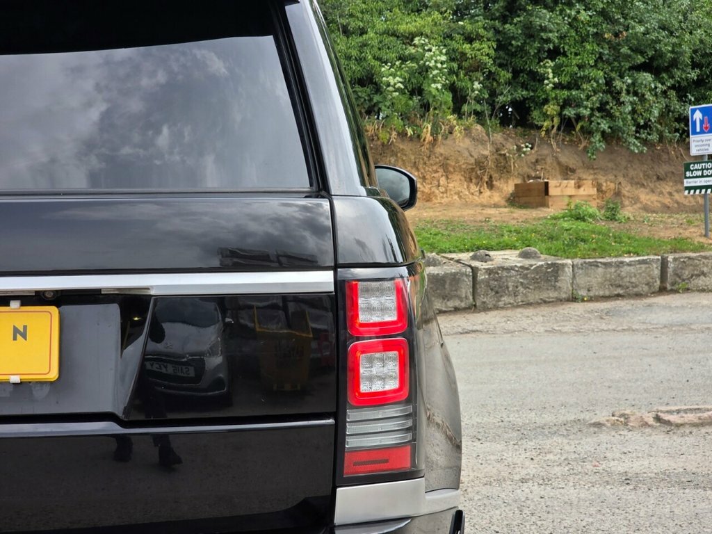 Land Rover Range Rover Suv Black #39