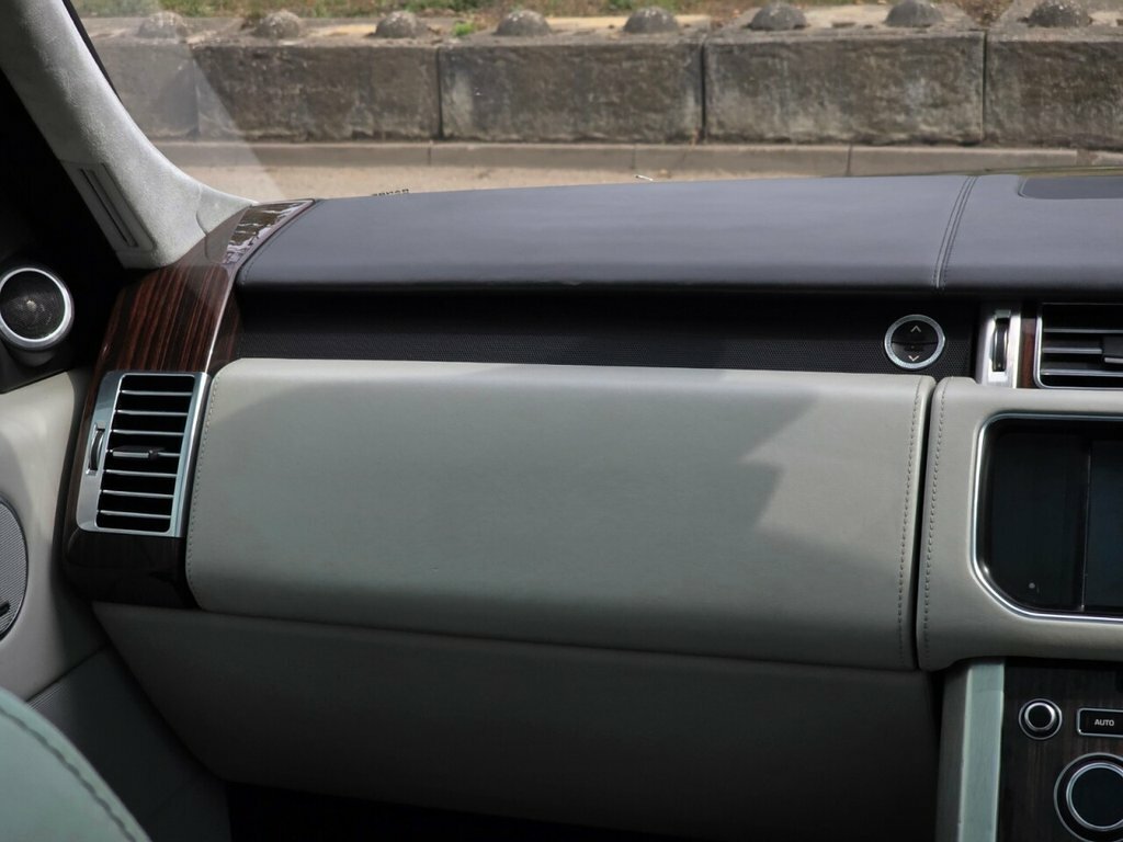 Land Rover Range Rover Suv Black #16