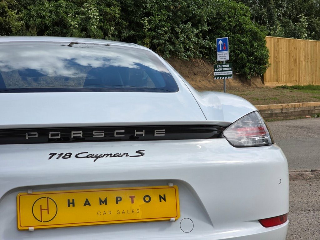 Porsche 718 Cayman Blue Blue #51