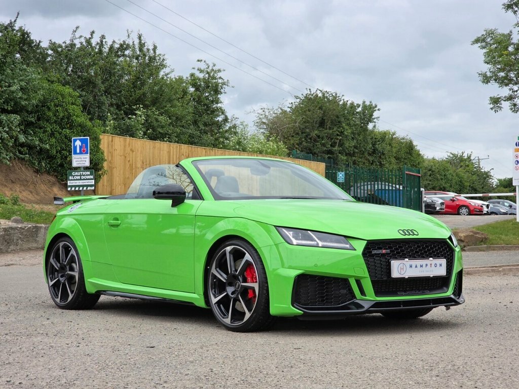 Audi TT RS Convertible Green