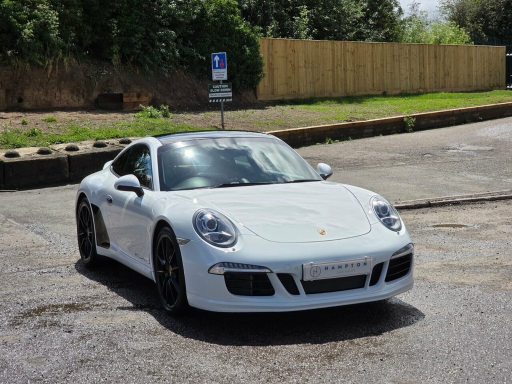 Porsche 911 Coupe MK15TJU White #2