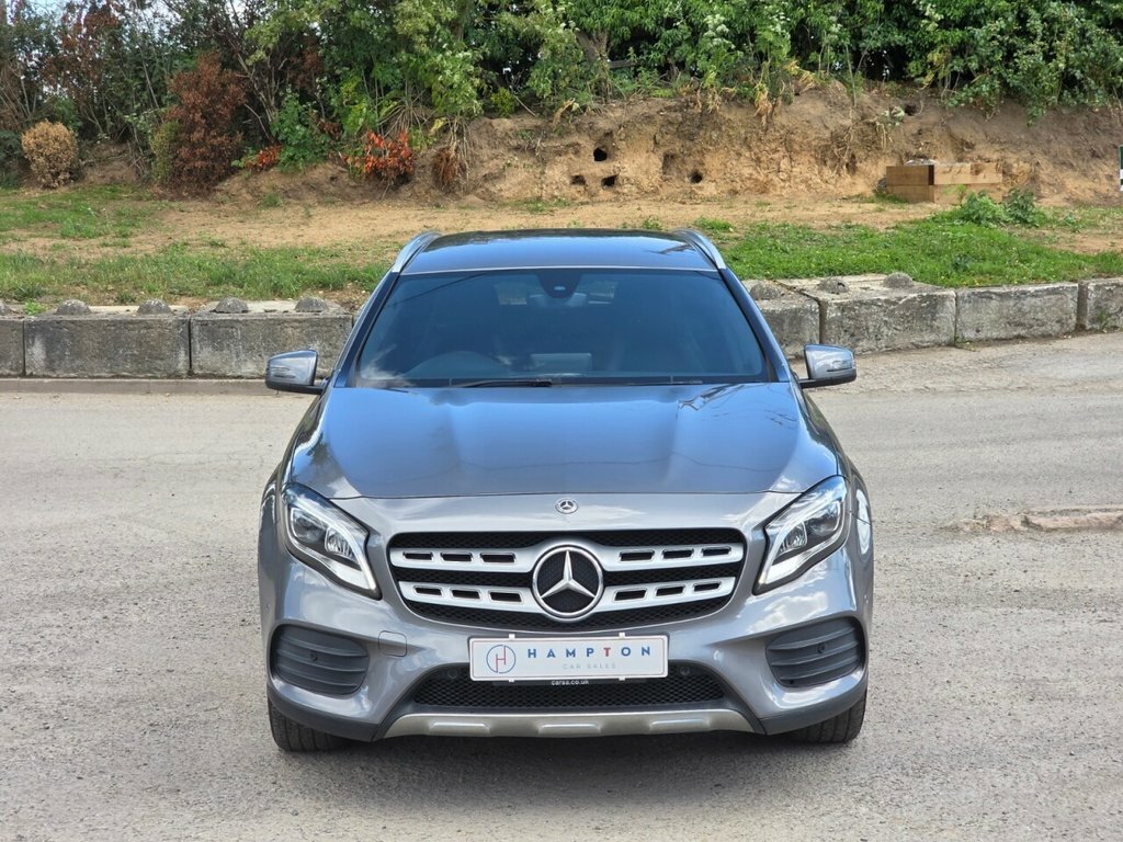 Mercedes-Benz GLA Class Gla 180 Amg Line Edition OV69XHX Grey #4