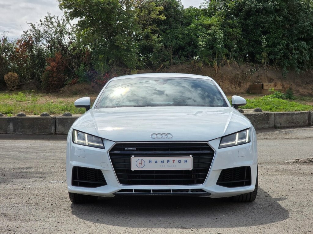 Audi TT Coupe White #3