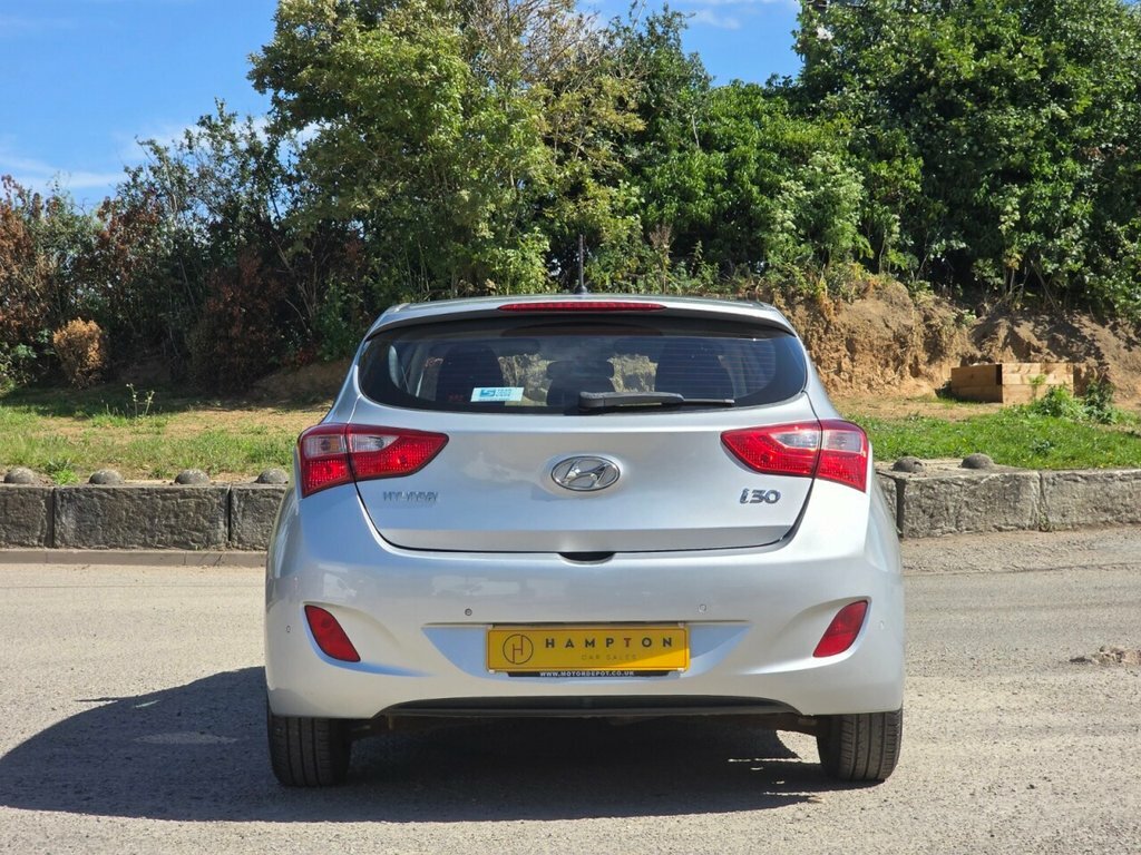 Hyundai I30 Hatchback Silver #6
