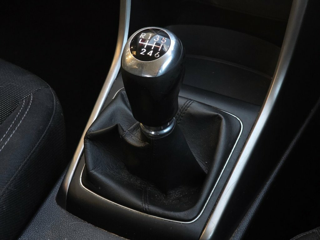 Hyundai I30 Se White #20
