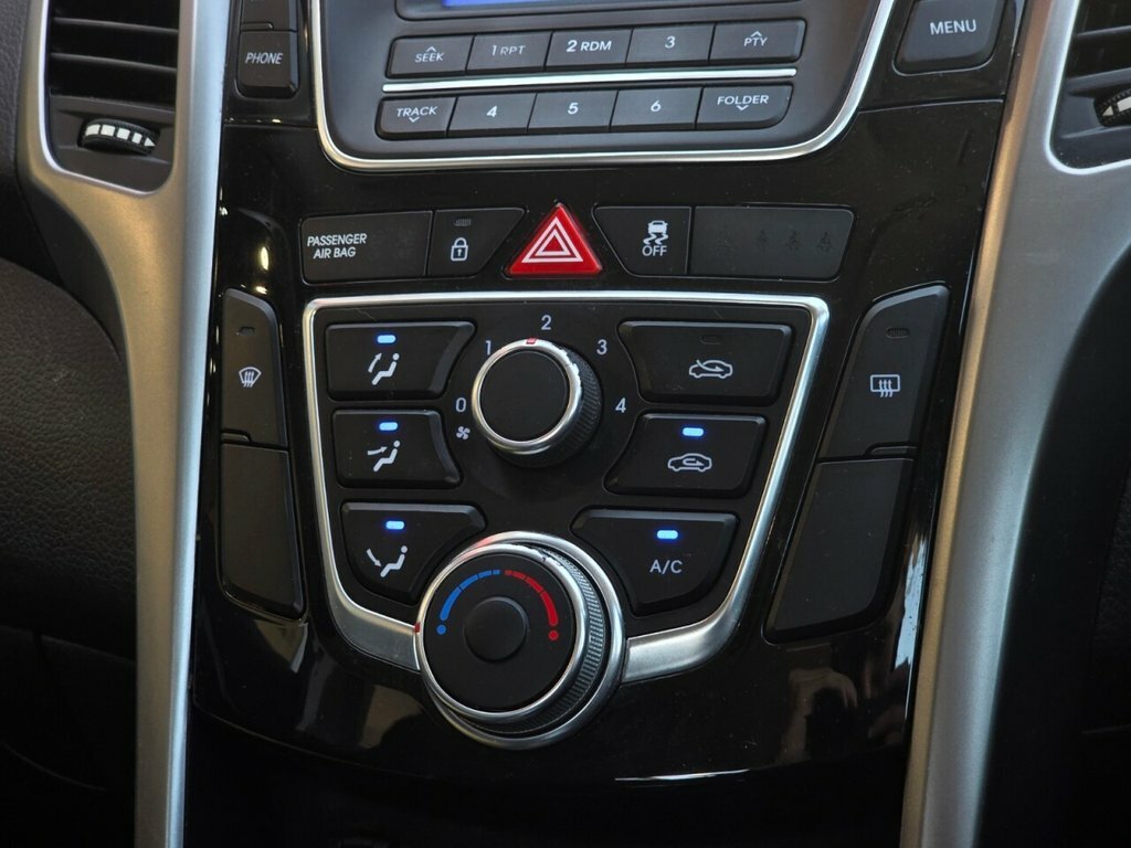 Hyundai I30 Se White #17