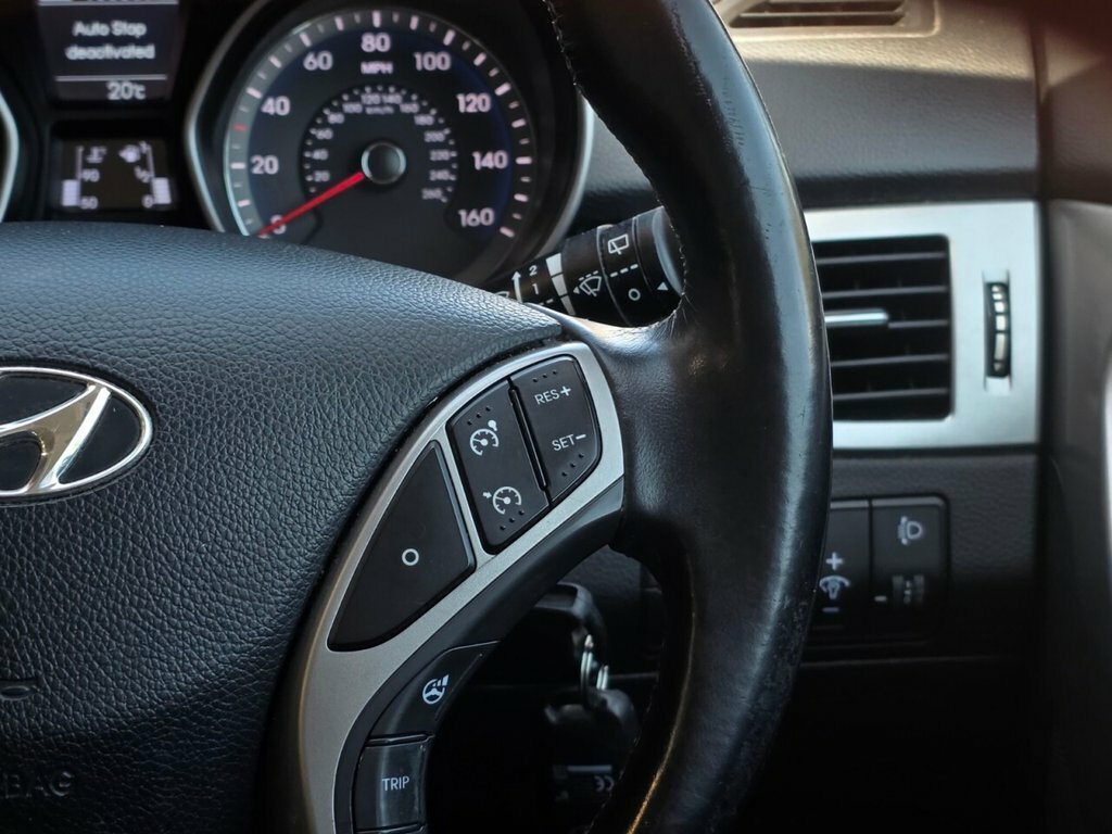 Hyundai I30 Se White #14
