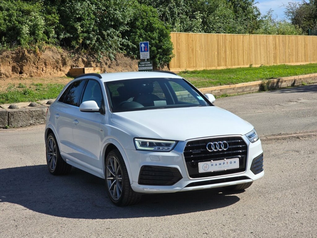 Audi Q3 Suv White #2