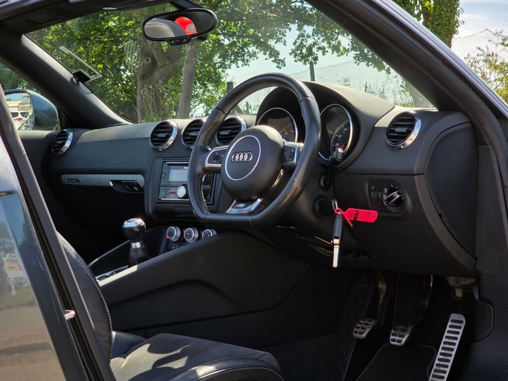 Audi TT 2.0 Tfsi S Line Euro 5 Ss Black #18