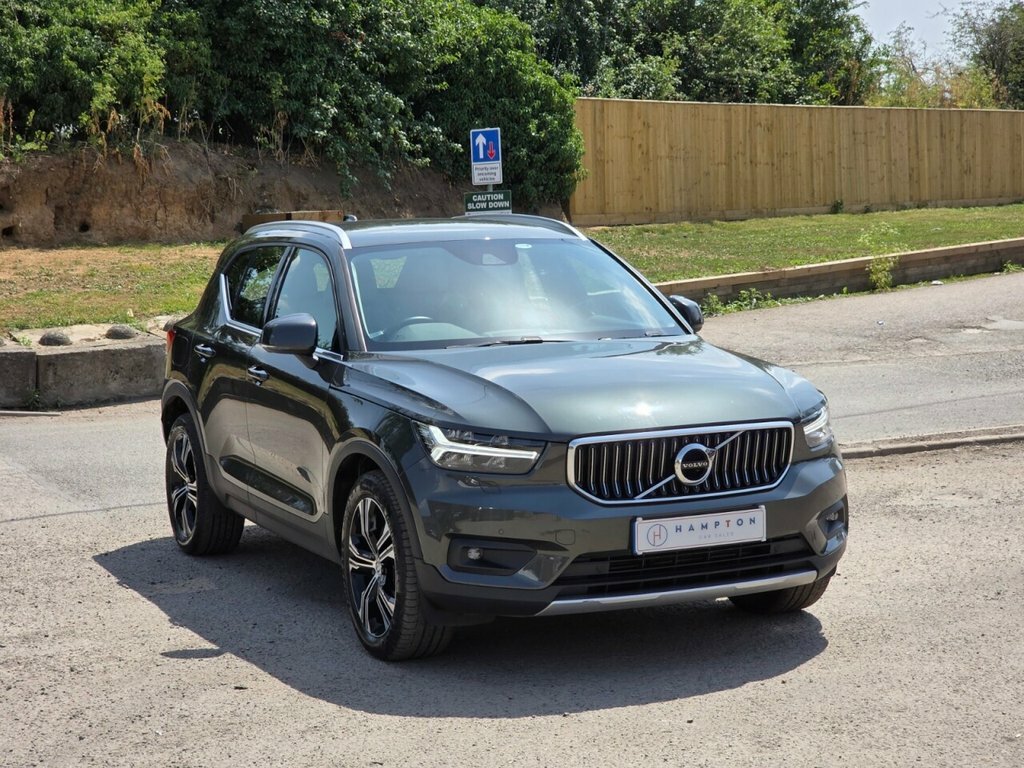 Volvo XC40 Suv GX19LUH Grey #2