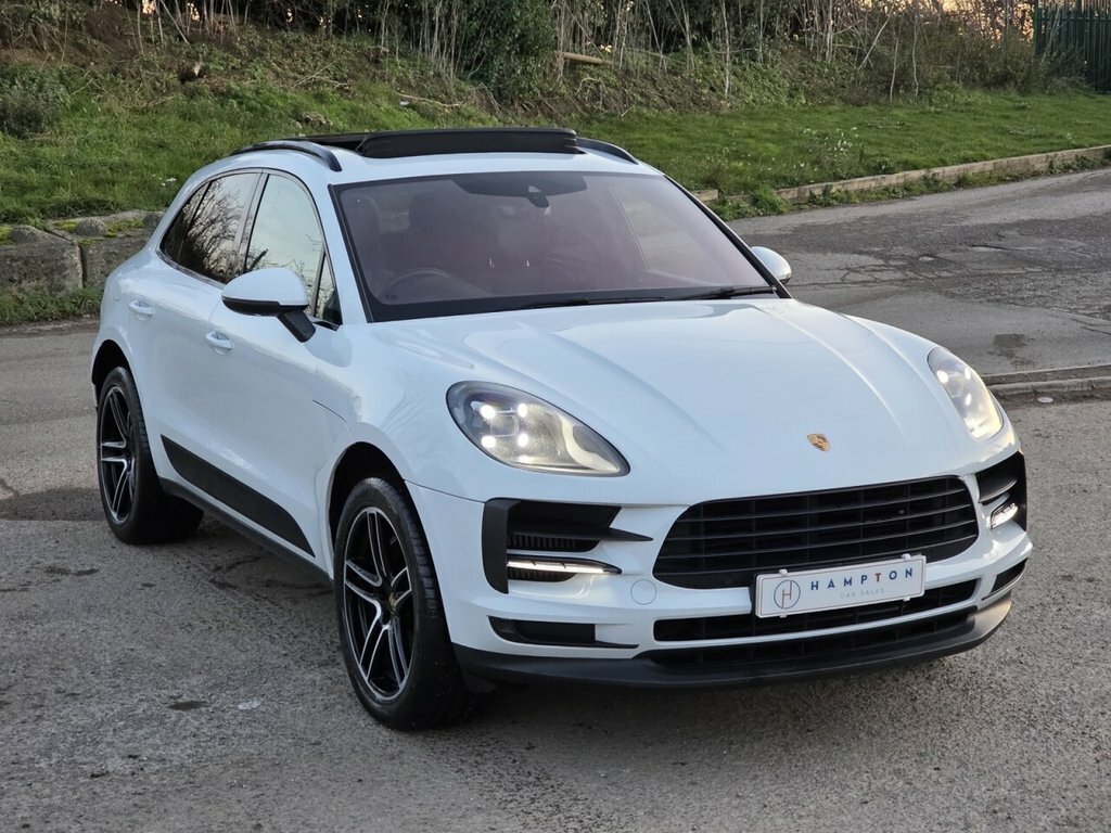 Porsche Macan 3L S White #2