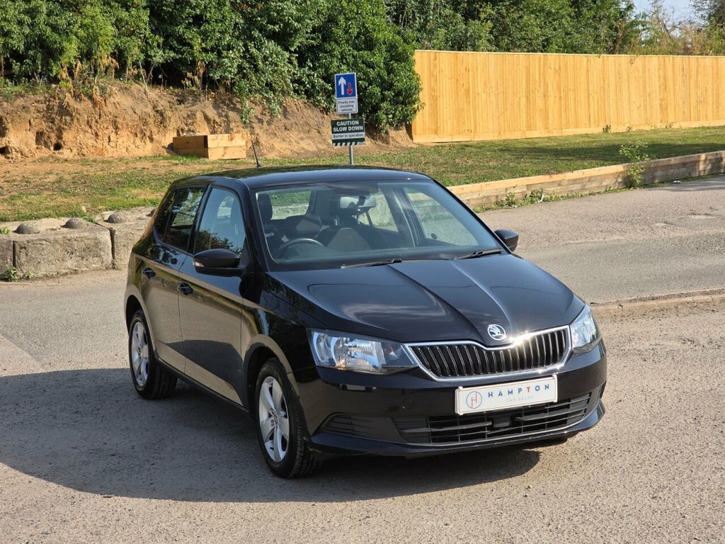 Skoda Fabia Hatchback Black #2