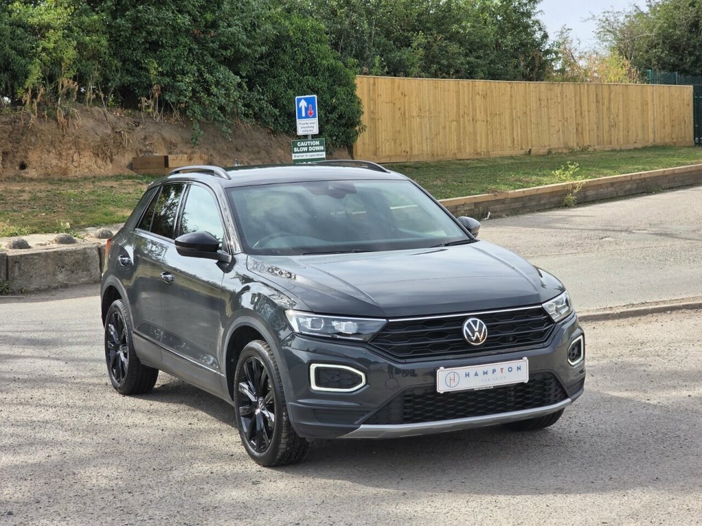 Volkswagen T-Roc Suv Grey #2