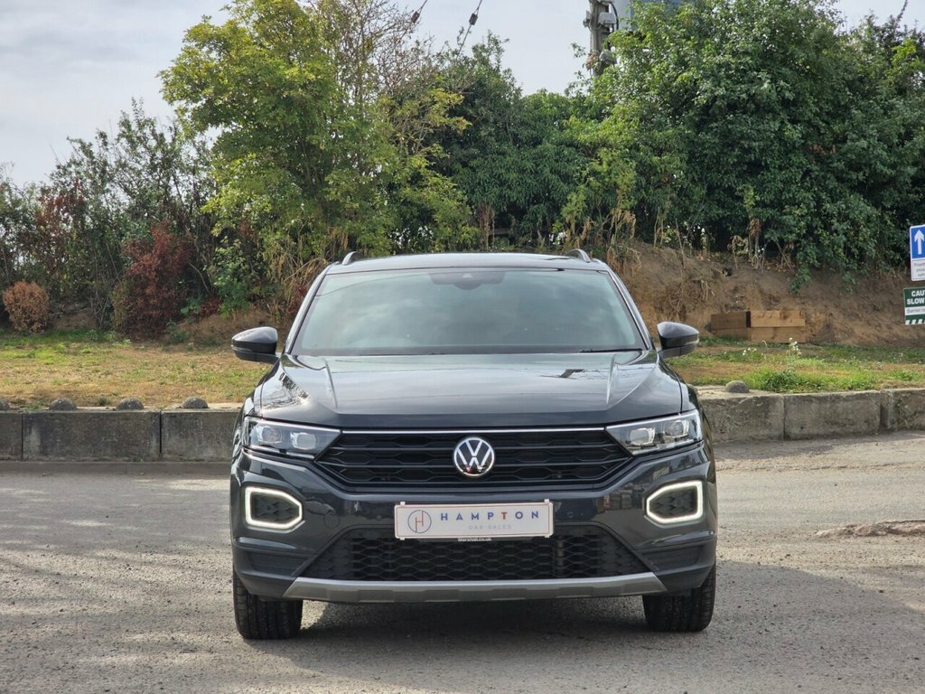 Volkswagen T-Roc Suv Grey #3