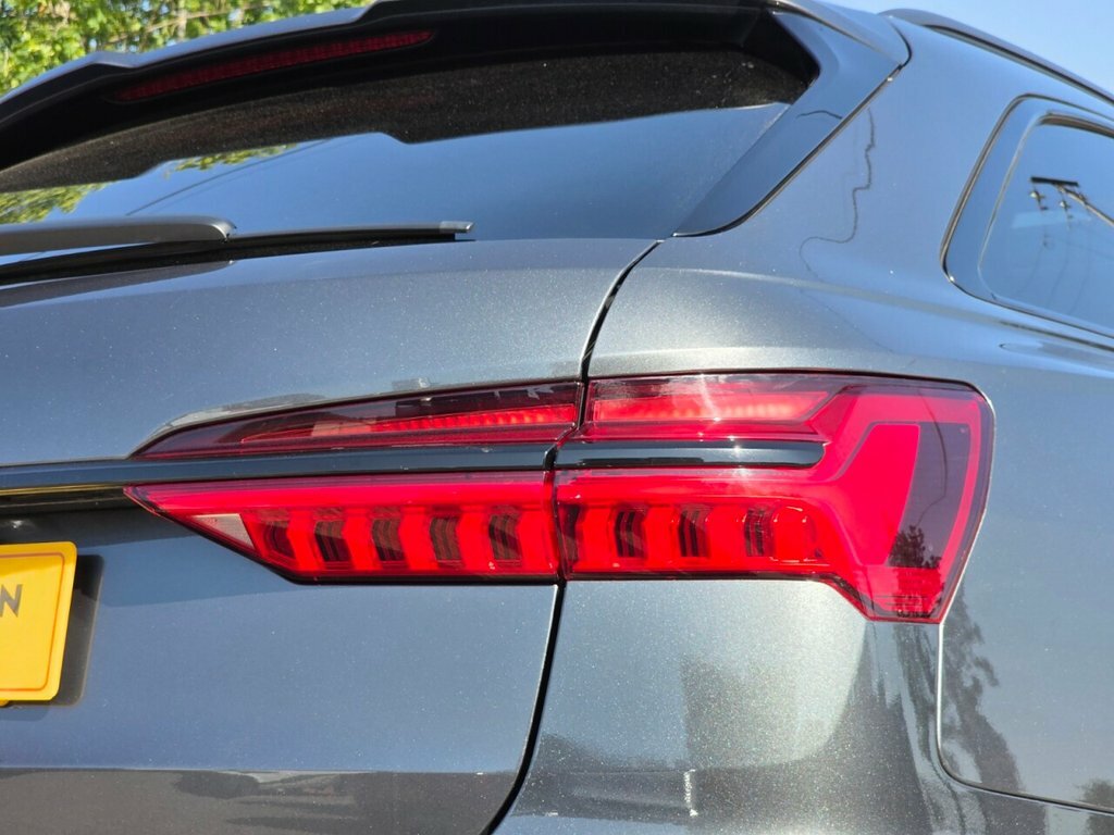 Audi RS6 Avant Rs 6 Carbon Black Tfsi Mhev Quattro Black #66