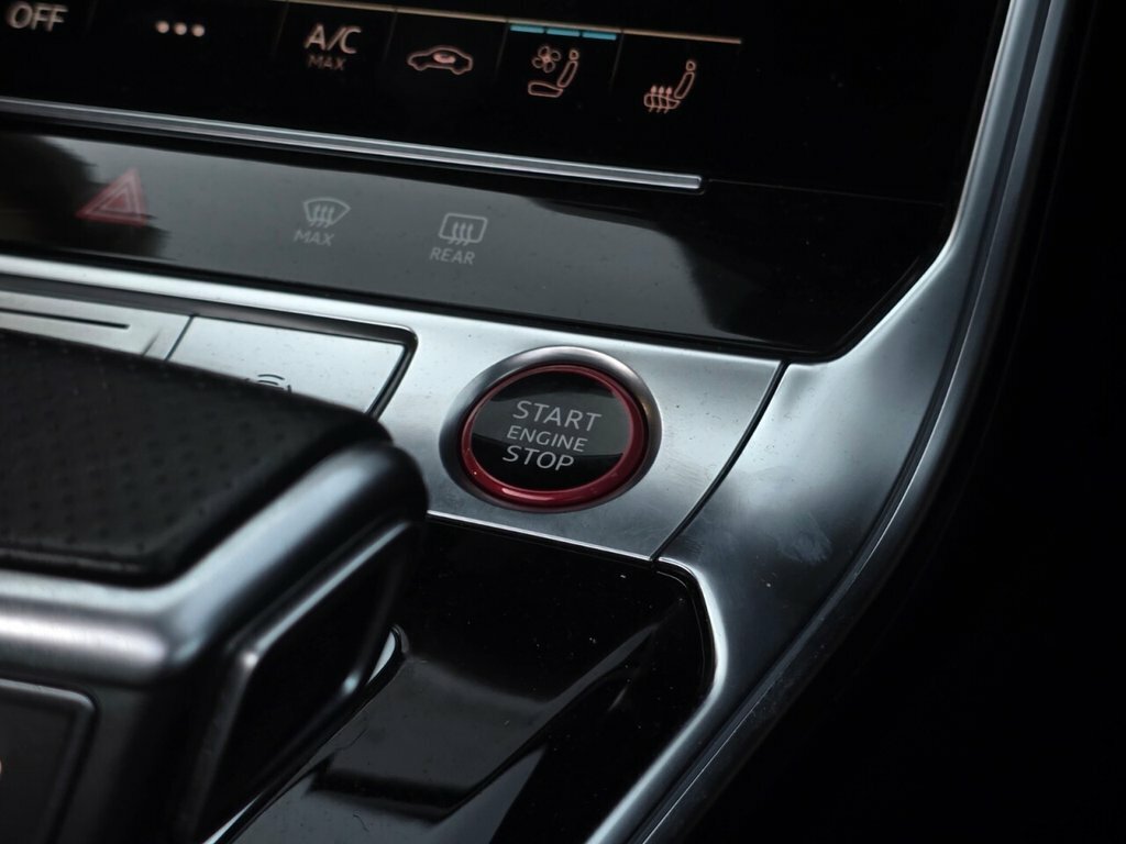 Audi RS6 Avant Rs 6 Carbon Black Tfsi Mhev Quattro Black #36