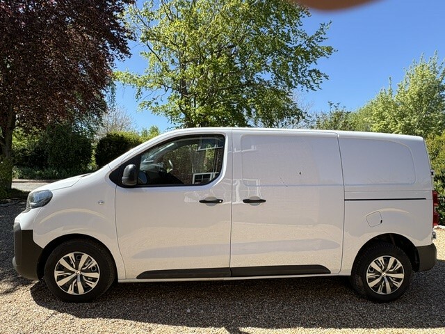 Vauxhall Vivaro L1h1 F2900 Prime #2