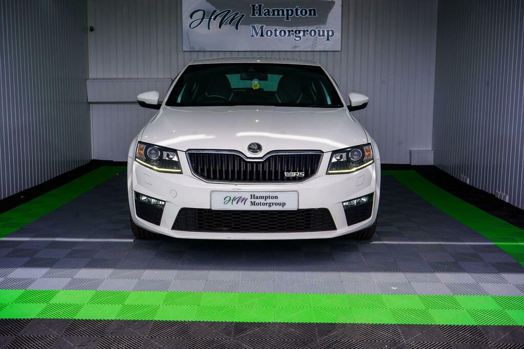 Skoda Octavia 2.0 Tfsi Vrs Euro 6 Ss White #2
